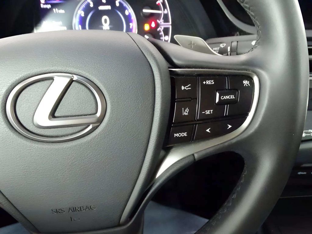 Used 2022 Lexus ES 350 w/ Accessory Package 2 FWD image 24