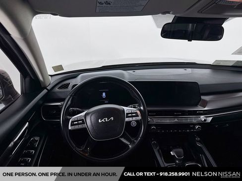 Used 2023 Kia Telluride S FWD image 23