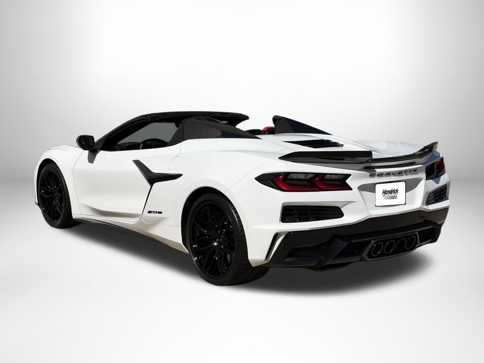 Used 2026 Chevrolet Corvette Z06 RWD image 5