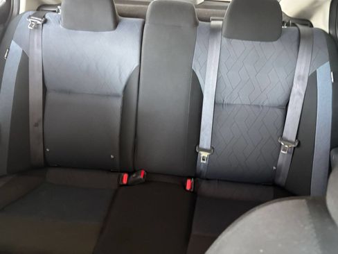 Used 2025 Nissan Versa SV FWD image 37