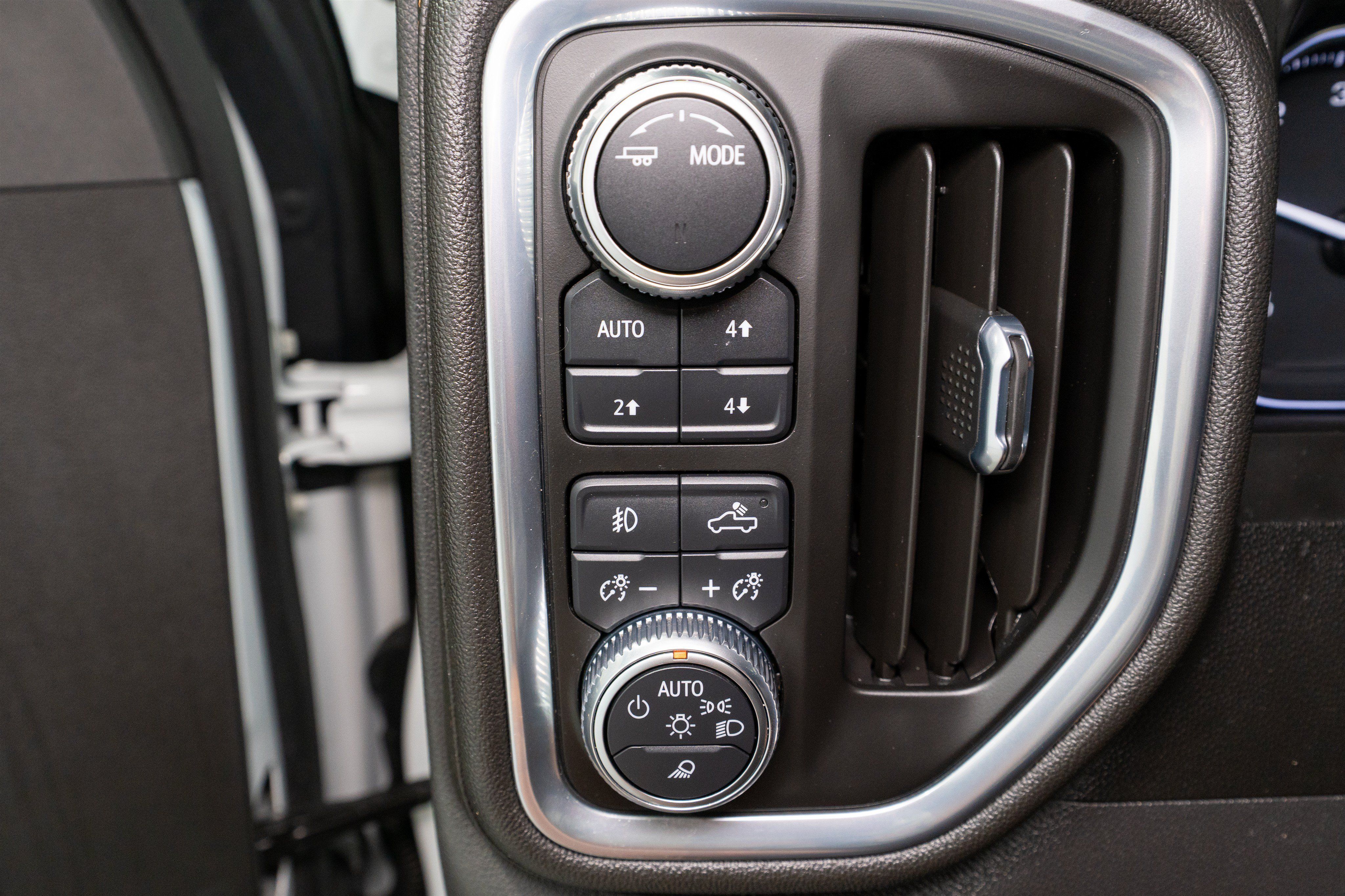 Used 2021 GMC Sierra 1500 AT4 AWD/4WD image 32