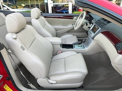 Used 2005 Toyota Solara SLE image 17