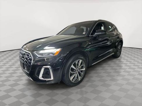 Used 2023 Audi Q5 2.0T Premium Plus w/ Premium Plus Package AWD/4WD image 6