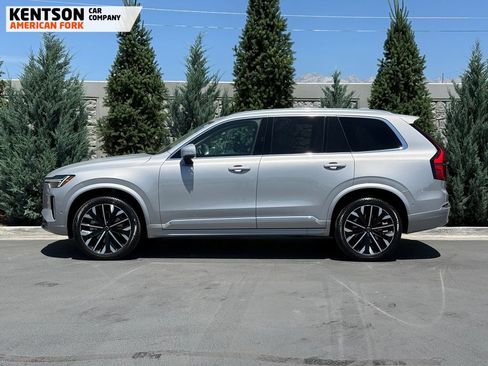 Used 2025 Volvo XC90 B6 Plus AWD/4WD image 4