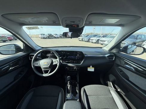 New 2026 Chevrolet TrailBlazer LT w/ Driver Confidence Package image 23