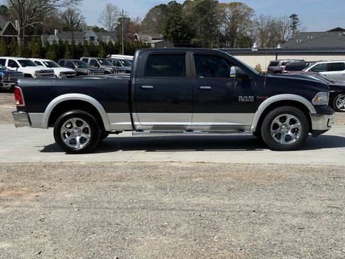 Used 2015 RAM 1500 Laramie w/ Convenience Group image 6