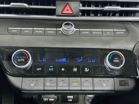 Used 2023 Hyundai Elantra SEL w/ Convenience Package FWD image 23