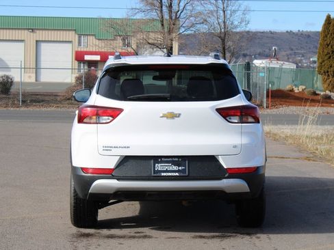 Used 2025 Chevrolet TrailBlazer LT image 5