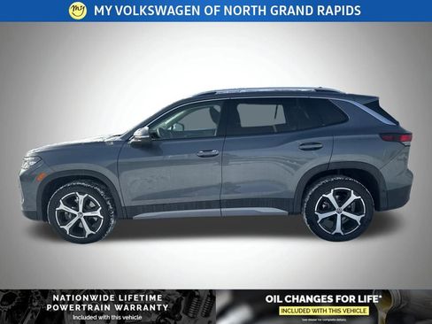 New 2026 Volkswagen Tiguan SE image 6