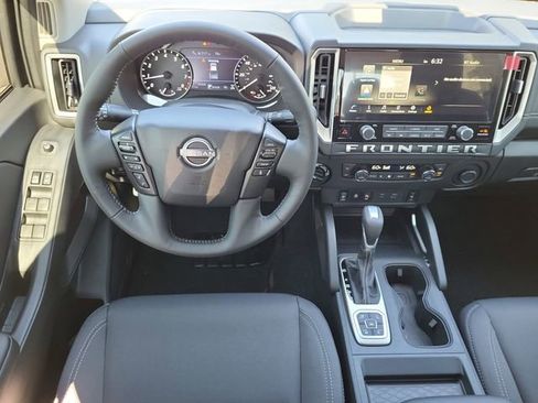 New 2026 Nissan Frontier SV w/ SV Convenience Package AWD/4WD image 10