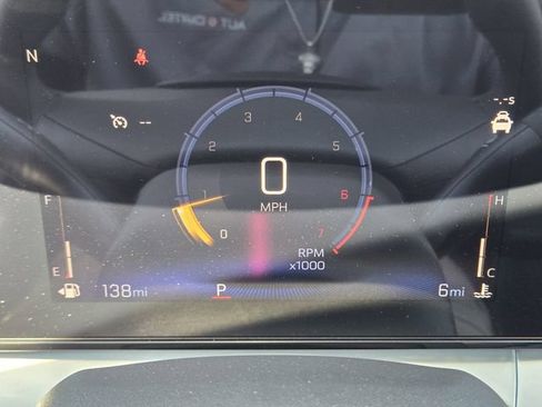 New 2026 Chevrolet Trax LT w/ LT Convenience Package FWD image 11