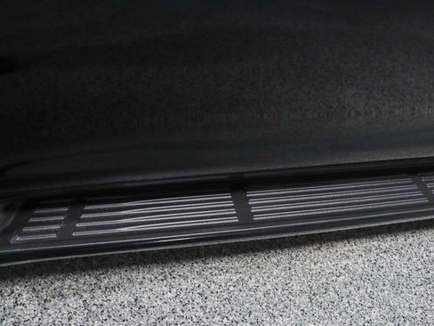 Used 2023 Lexus GX 460 Premium w/ Premium Package image 12