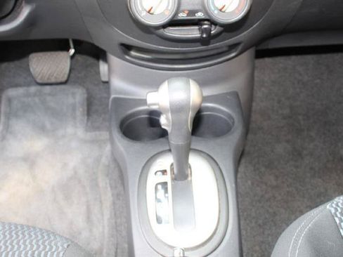 Used 2014 Nissan Versa Note SV w/ SL Package FWD image 18