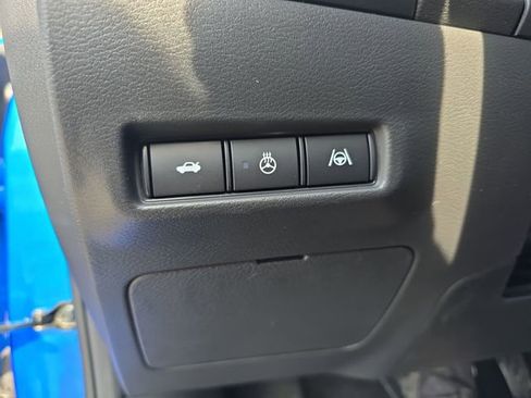 New 2026 Nissan Sentra SR w/ SR Premium Package FWD image 33
