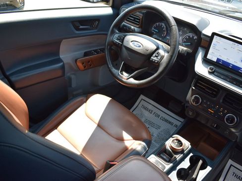 Used 2022 Ford Maverick Lariat w/ Lariat Luxury Package AWD/4WD image 19