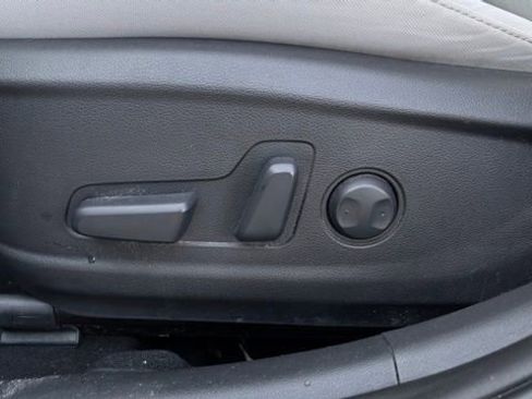 Used 2023 Hyundai Kona SEL w/ Convenience Package image 21