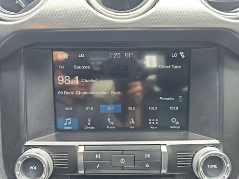 Used 2019 Ford Mustang Premium w/ Equipment Group 201A RWD image 22