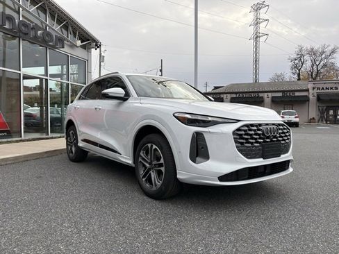 New 2025 Audi Q5 2.0T Premium Plus image 7