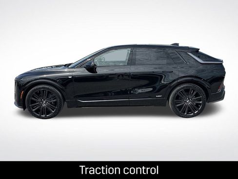 New 2026 Cadillac Lyriq V w/ Exterior Carbon Fiber Package image 5