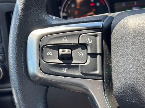 Used 2022 Chevrolet Silverado 1500 Custom Trail Boss w/ Safety Confidence Package AWD/4WD image 17