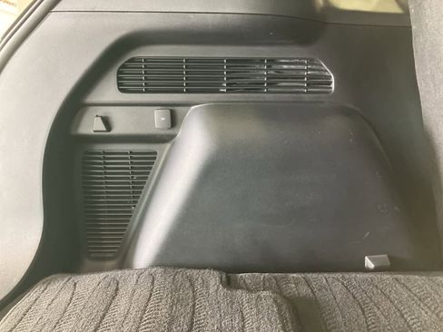 Used 2024 Ford Escape Platinum image 32