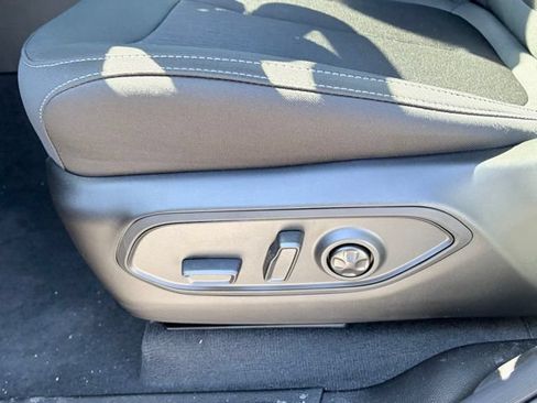 New 2026 Jeep Grand Cherokee Laredo X AWD/4WD image 16