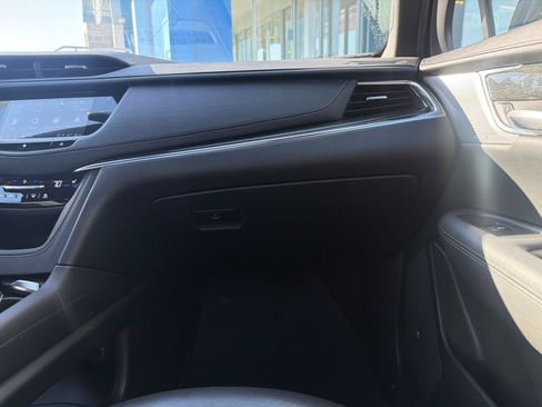 Used 2021 Cadillac XT5 Premium Luxury AWD/4WD image 35