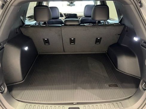 New 2026 Chevrolet Equinox LT w/ Convenience Package II FWD image 14