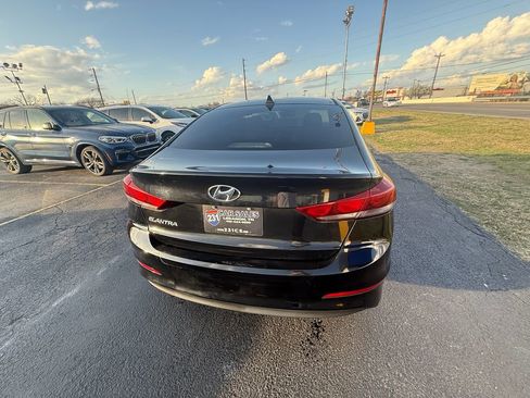 Used 2017 Hyundai Elantra Value Edition image 4