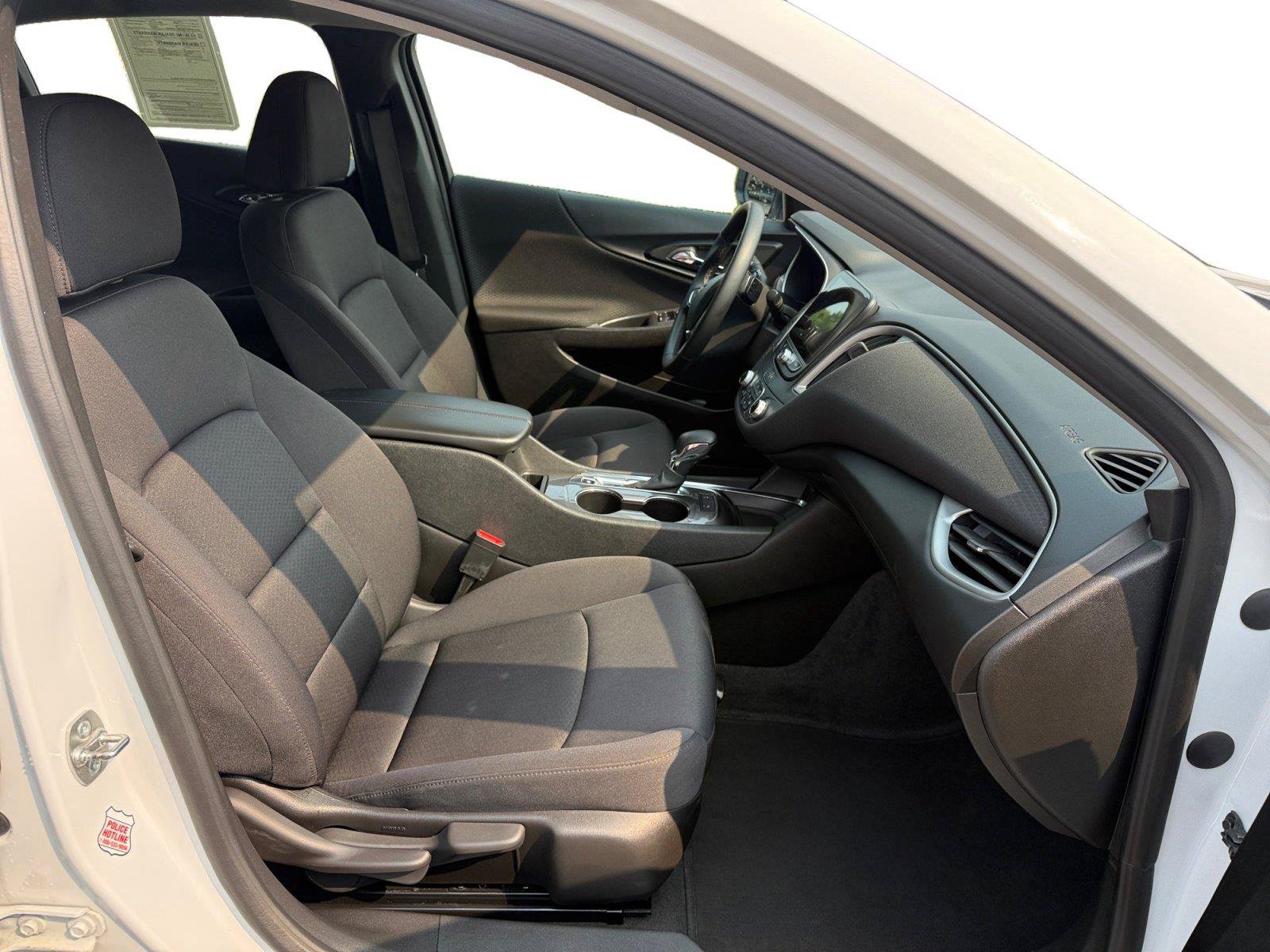 Used 2024 Chevrolet Malibu LT w/ Sport Edition FWD image 24