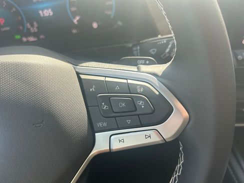 New 2026 Volkswagen Atlas SE FWD image 21