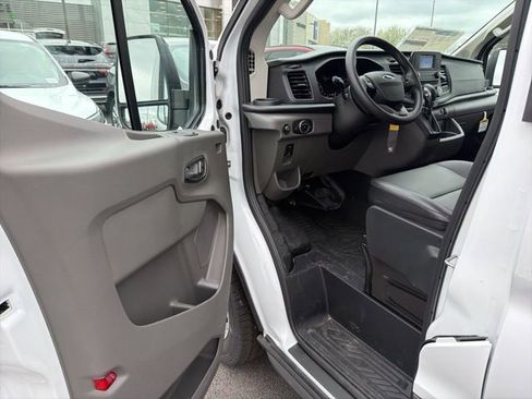 New 2025 Ford Transit 250 Low Roof w/ Load Area Protection Package RWD image 9