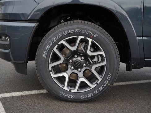 New 2026 RAM 1500 Laramie AWD/4WD image 9