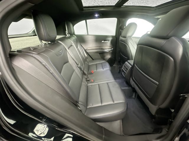 Used 2024 Cadillac XT4 Sport w/ Technology Package AWD/4WD image 28