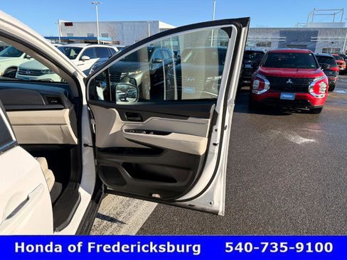 Certified 2025 Honda Odyssey EX-L image 32