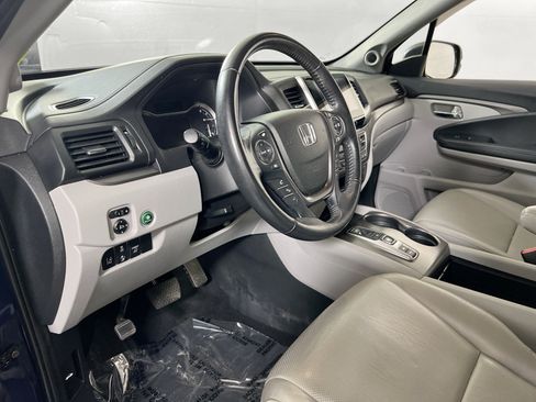Used 2020 Honda Ridgeline RTL image 9
