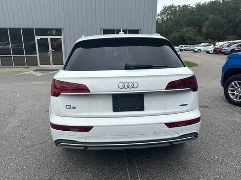 Used 2023 Audi Q5 2.0T Premium w/ Convenience Package AWD/4WD image 11