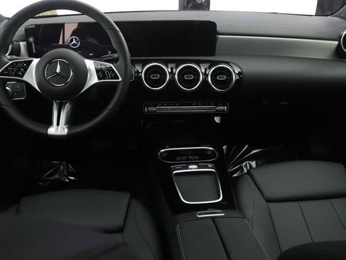 Certified 2026 Mercedes-Benz CLA 250 image 9