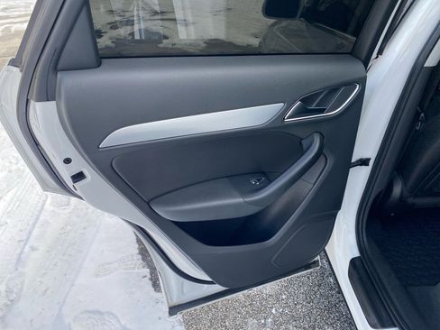 Used 2016 Audi Q3 2.0T Premium Plus image 21