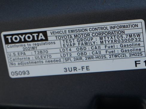 Used 2021 Toyota Tundra SR5 w/ TRD Off-Road Plus Package image 13