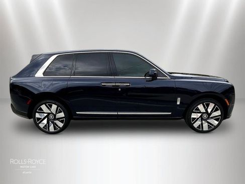 Certified 2026 Rolls-Royce Cullinan AWD/4WD image 6
