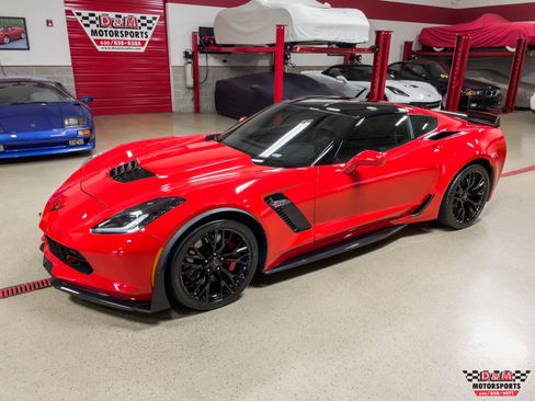 Used 2019 Chevrolet Corvette Z06 RWD image 34