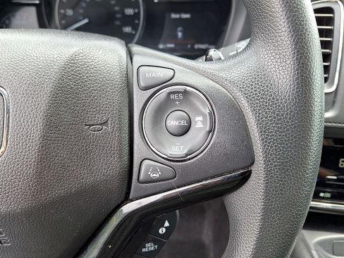Used 2022 Honda HR-V EX image 18