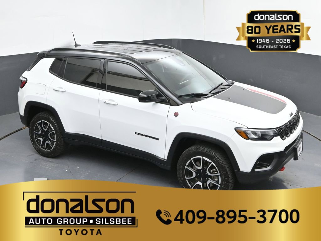 Used 2024 Jeep Compass Trailhawk AWD/4WD image 23