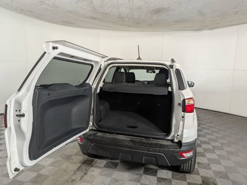 Used 2020 Ford EcoSport SE image 9