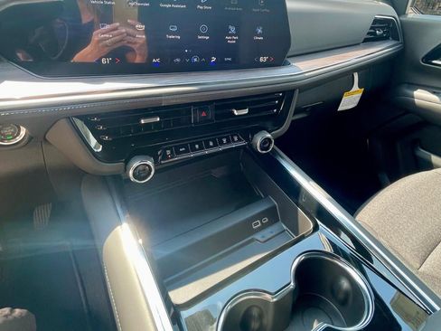 New 2025 Chevrolet Tahoe LS image 12