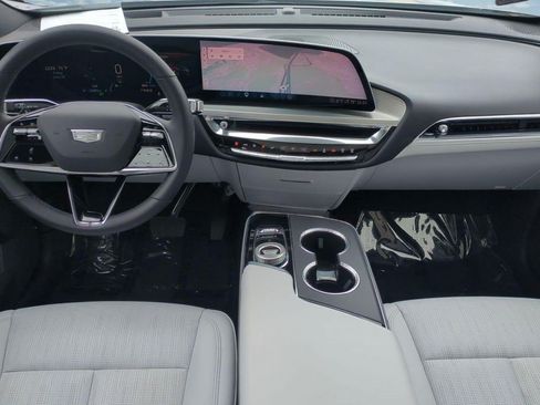 Certified 2024 Cadillac Lyriq Sport AWD/4WD image 16
