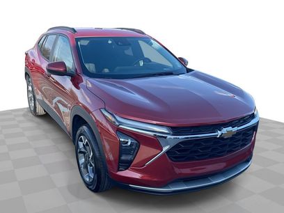 Certified 2024 Chevrolet Trax LT w/ Driver Confidence Package