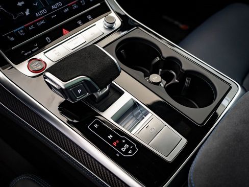 New 2026 Audi RS Q8 performance image 34