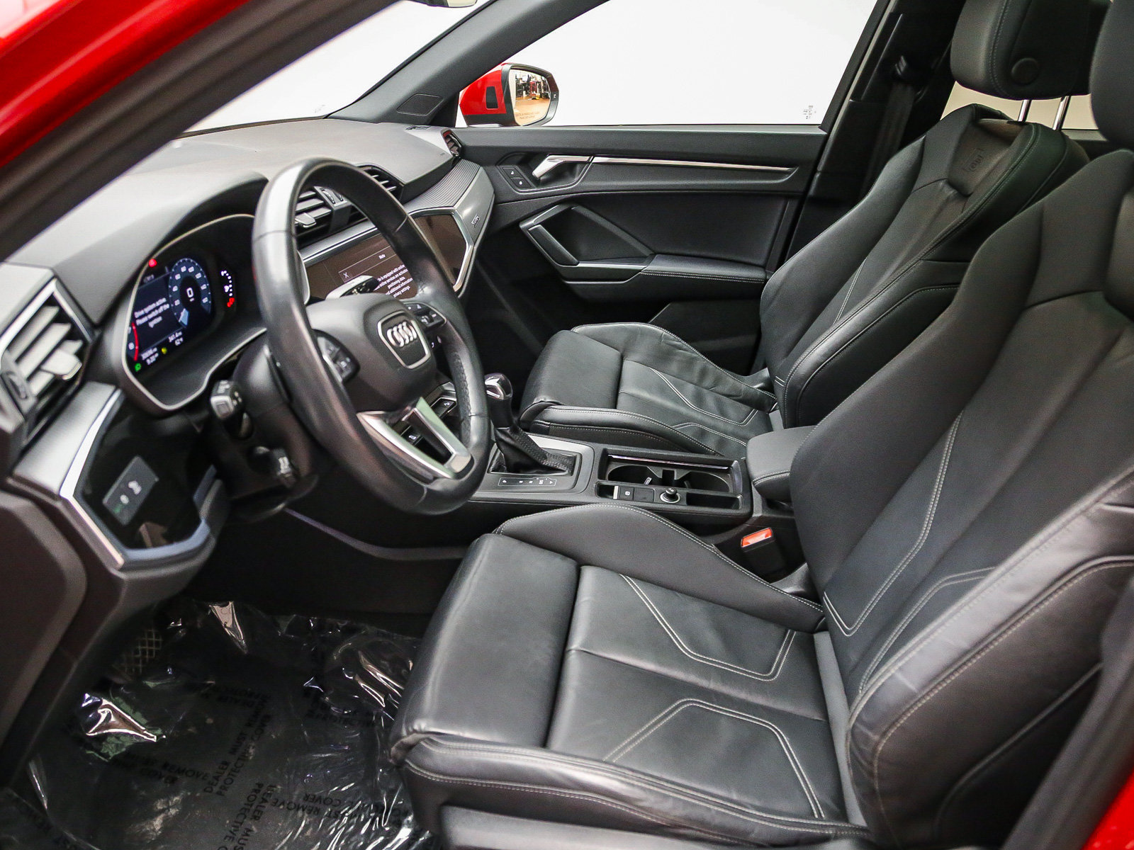 Certified 2023 Audi Q3 2.0T Premium w/ Black Optic Sport Package AWD/4WD image 19
